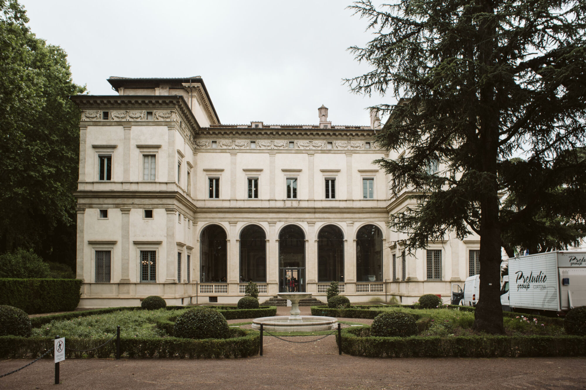  Villa Farnesina, Rom 
