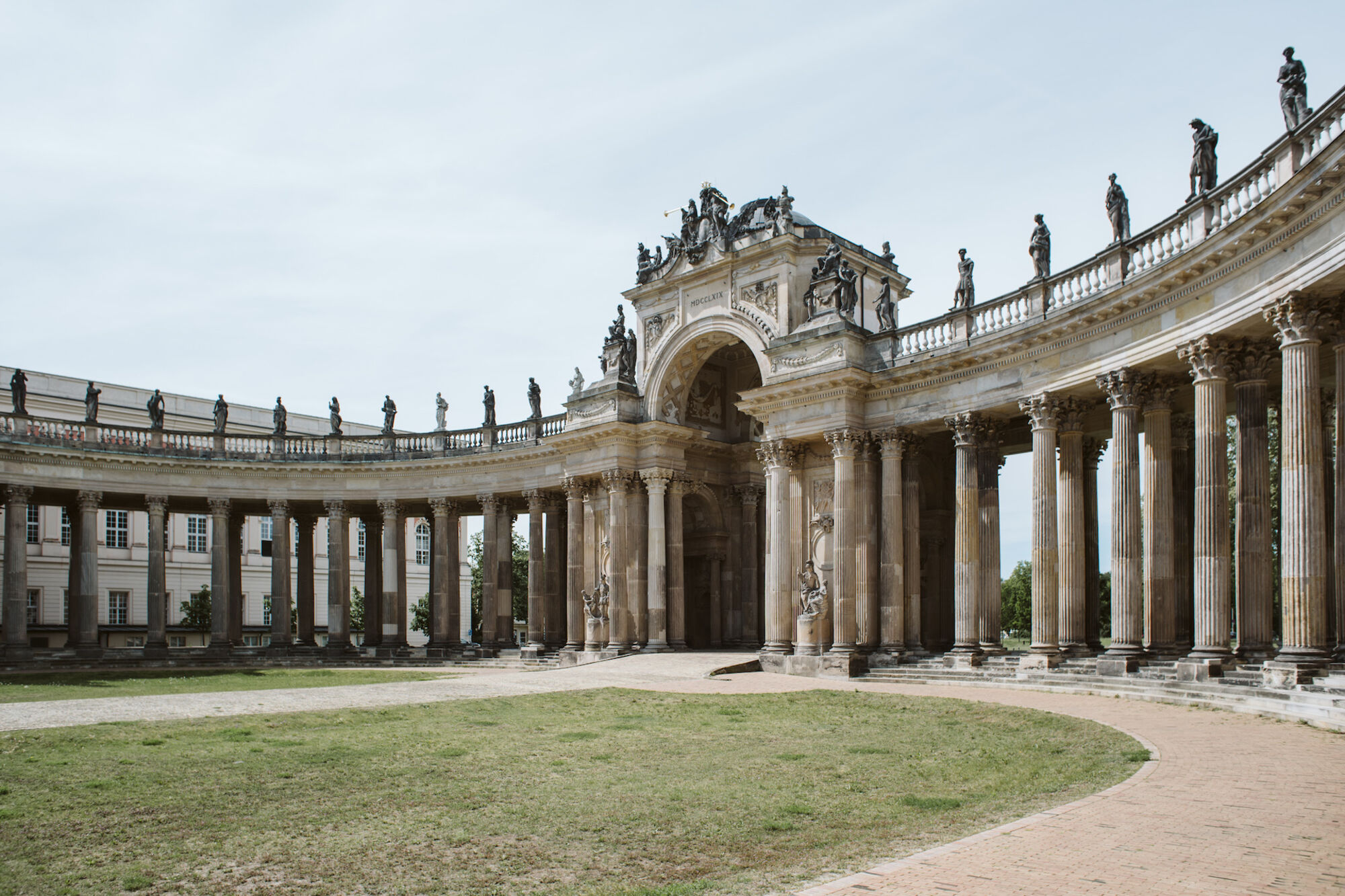 Communs und Kolonnaden / Kolonnaden, Petersplatz - Mediathek - Museum ...